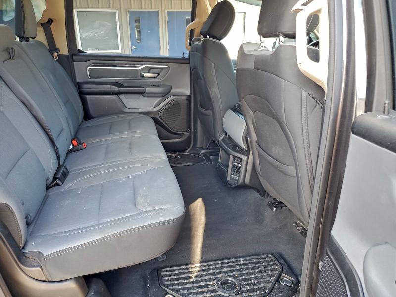 Фото 10 - RAM 1500