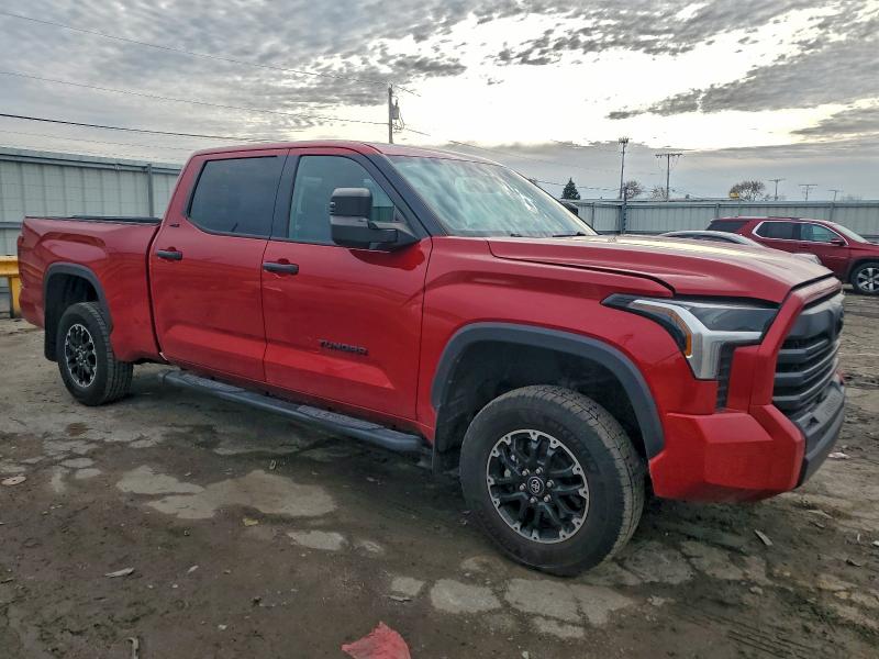 Фото 4 - TOYOTA TUNDRA