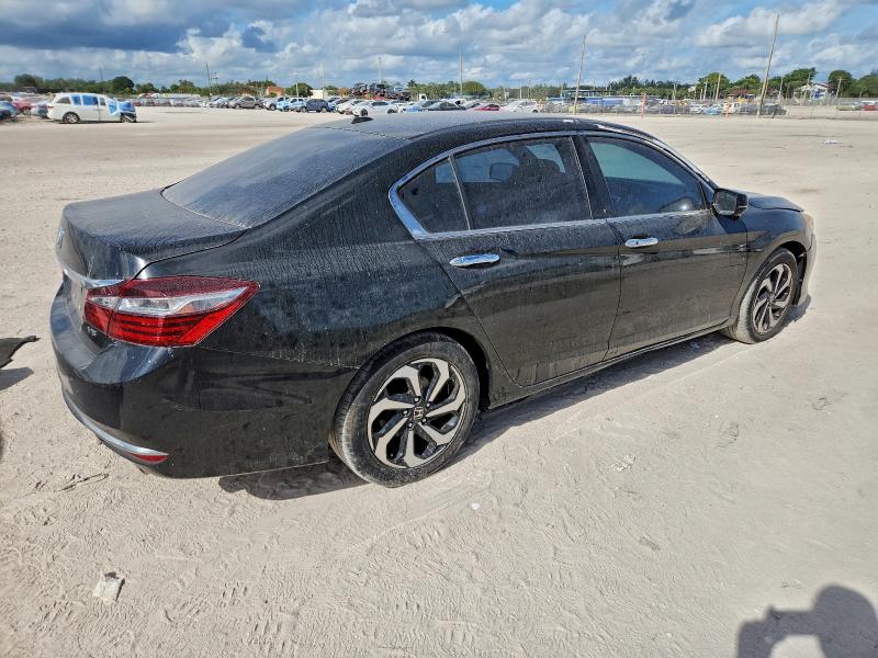 Фото 3 - HONDA ACCORD