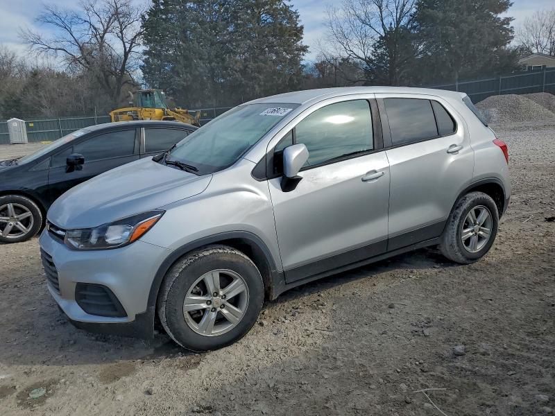 Фото 1 - CHEVROLET TRAX