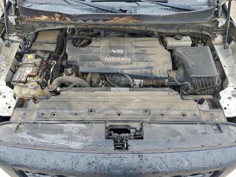 Фото 11 - NISSAN TITAN