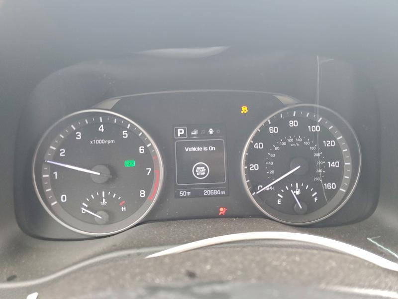 Фото 9 - HYUNDAI ELANTRA