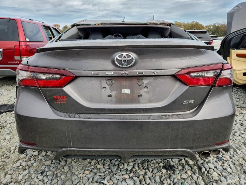 Фото 6 - TOYOTA CAMRY