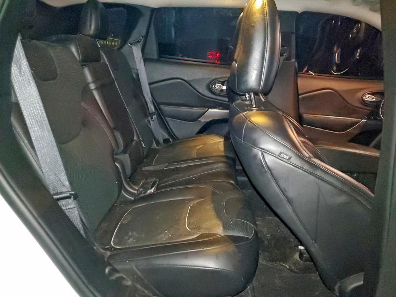 Фото 11 - JEEP GRAND CHER