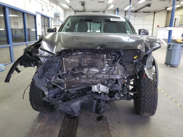 Фото 5 - TOYOTA TACOMA