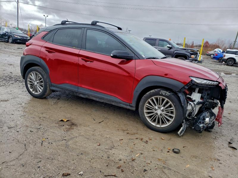 Фото 4 - HYUNDAI KONA