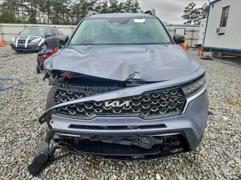 Фото 5 - KIA SORENTO