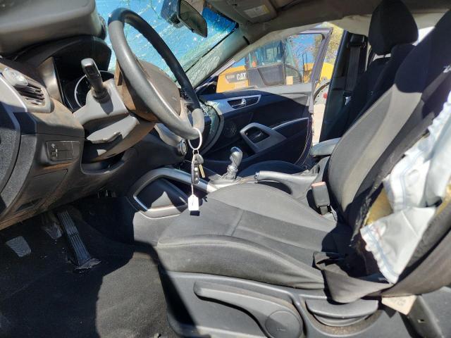 Фото 7 - HYUNDAI VELOSTER