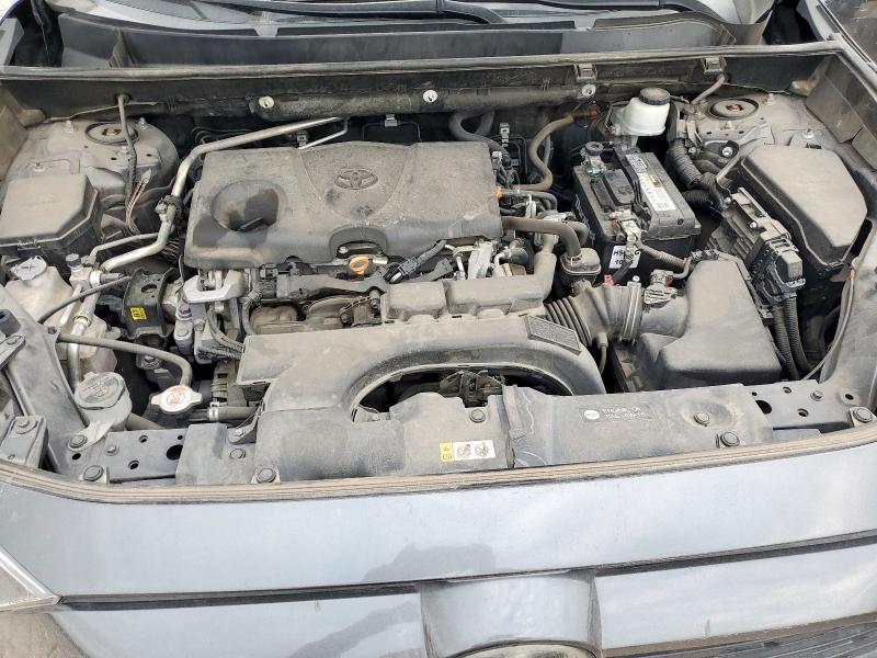 Фото 12 - TOYOTA RAV4