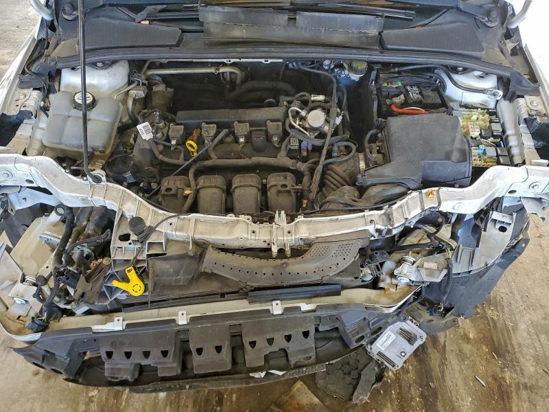 Фото 11 - FORD FOCUS