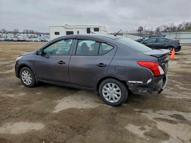 Фото 2 - NISSAN VERSA