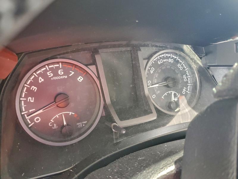 Фото 9 - TOYOTA TACOMA