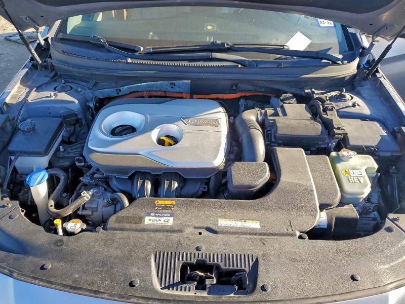 Фото 11 - HYUNDAI SONATA