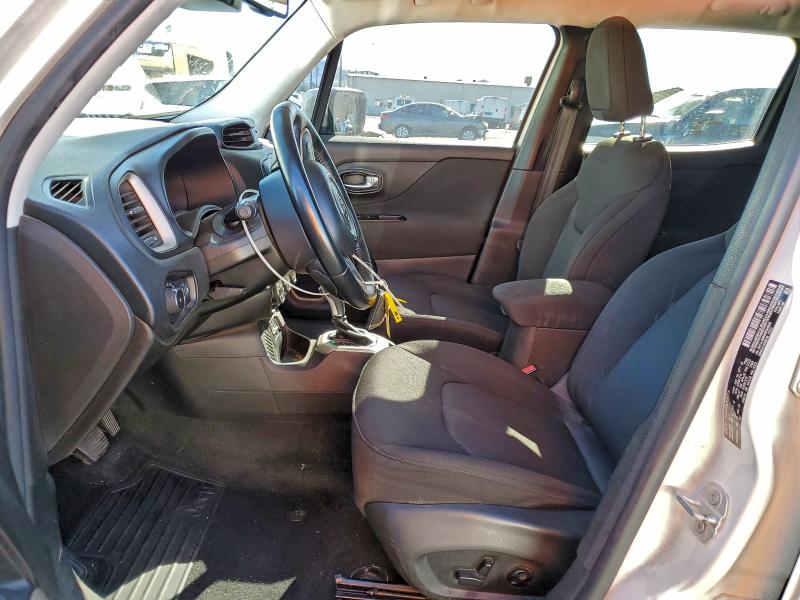 Фото 7 - JEEP RENEGADE