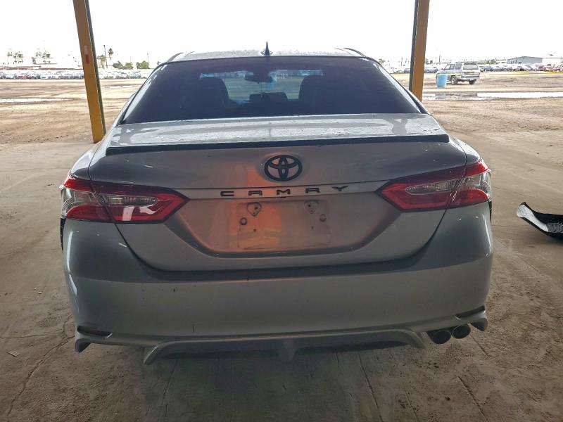 Фото 6 - TOYOTA CAMRY