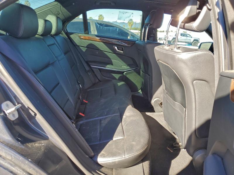 Фото 10 - MERCEDES-BENZ E-CLASS