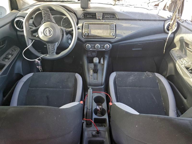 Фото 8 - NISSAN VERSA