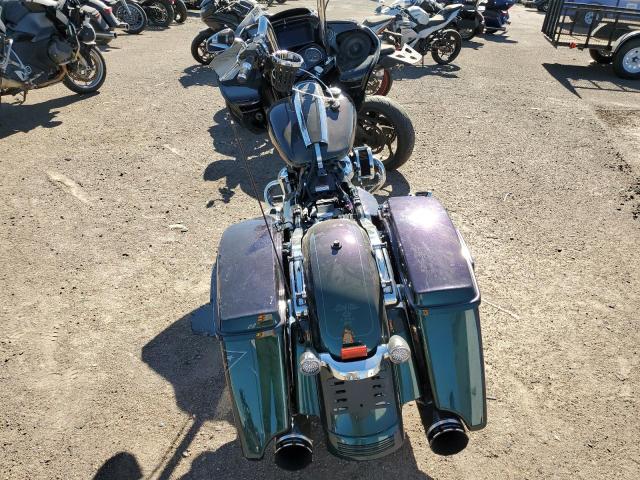 HARLEY-DAVIDSON FL 2021