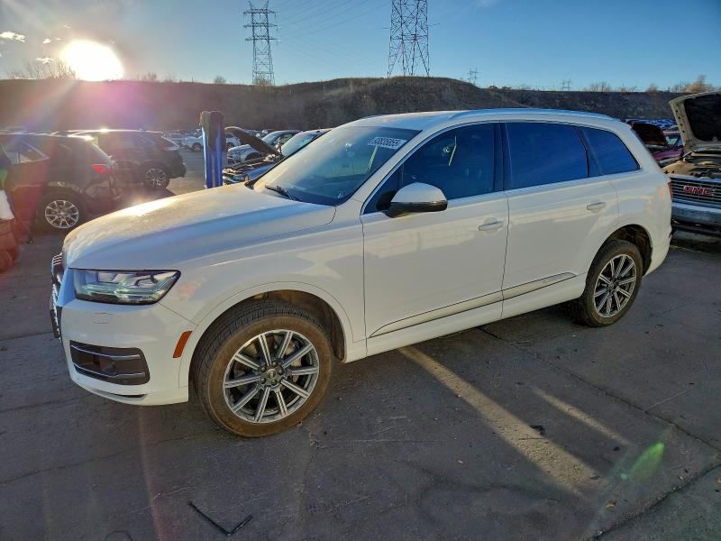 Фото 1 - AUDI Q7