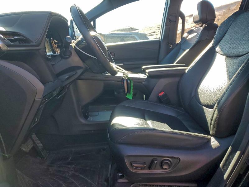 Фото 7 - TOYOTA SIENNA