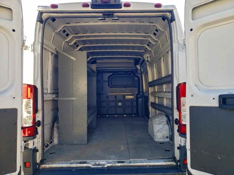 RAM All Models 2018 VIN 3C6URVJG0JE131705