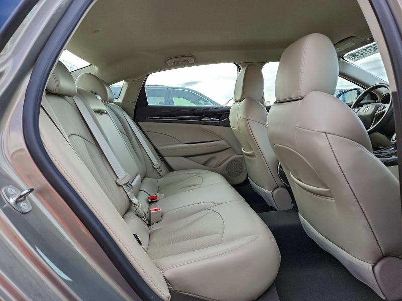 Фото 10 - BUICK LACROSSE