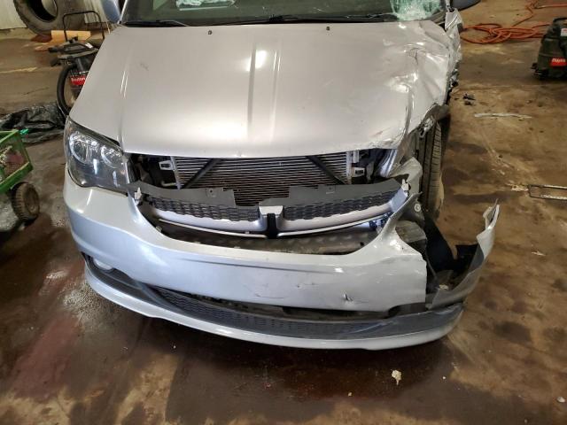 Фото 12 - DODGE CARAVAN