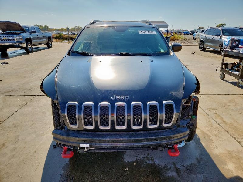 Фото 5 - JEEP CHEROKEE
