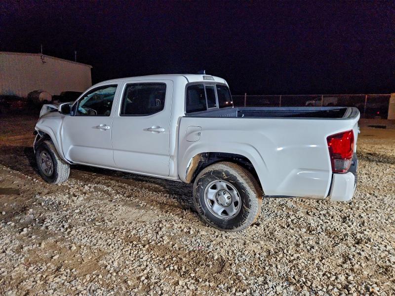 Фото 2 - TOYOTA TACOMA