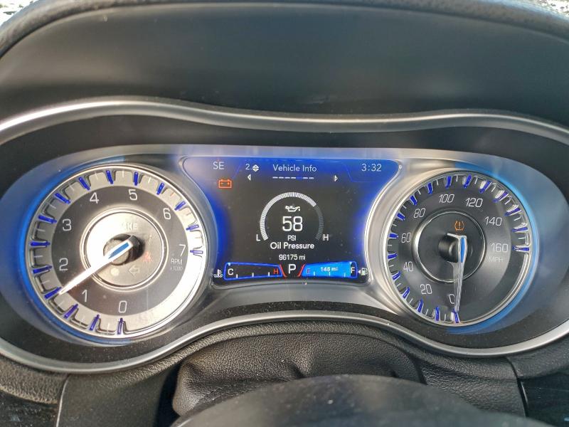 Фото 9 - CHRYSLER 300