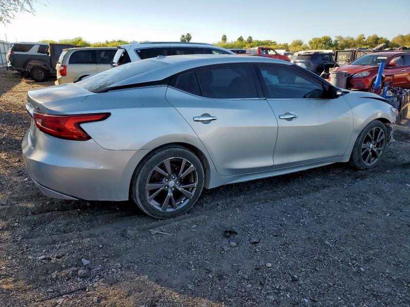 Фото 3 - NISSAN MAXIMA