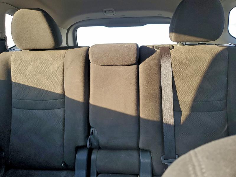 Фото 10 - NISSAN ROGUE