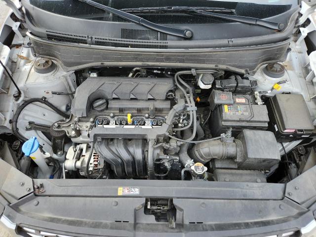 Фото 12 - HYUNDAI VENUE