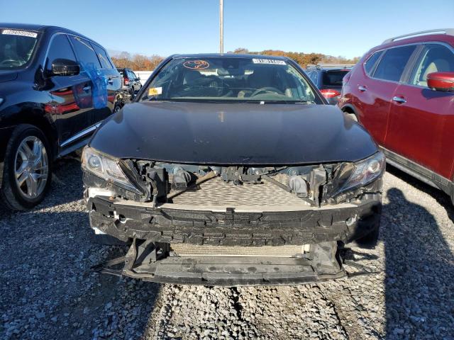 Фото 5 - TOYOTA CAMRY