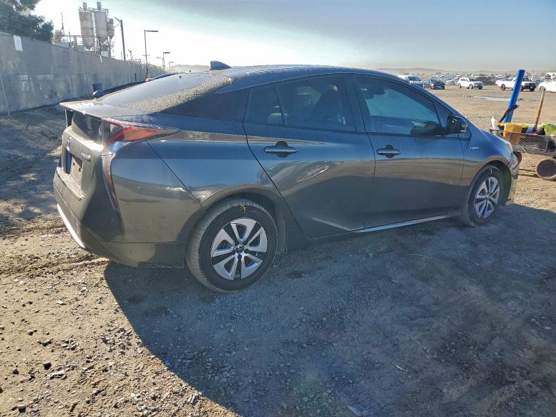 Фото 3 - TOYOTA PRIUS