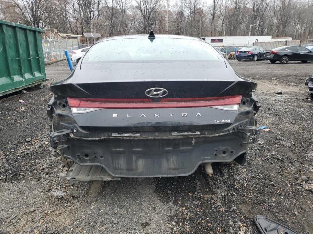 Фото 6 - HYUNDAI ELANTRA