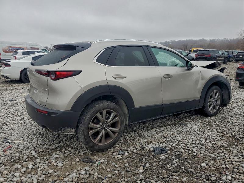 Фото 3 - MAZDA CX30