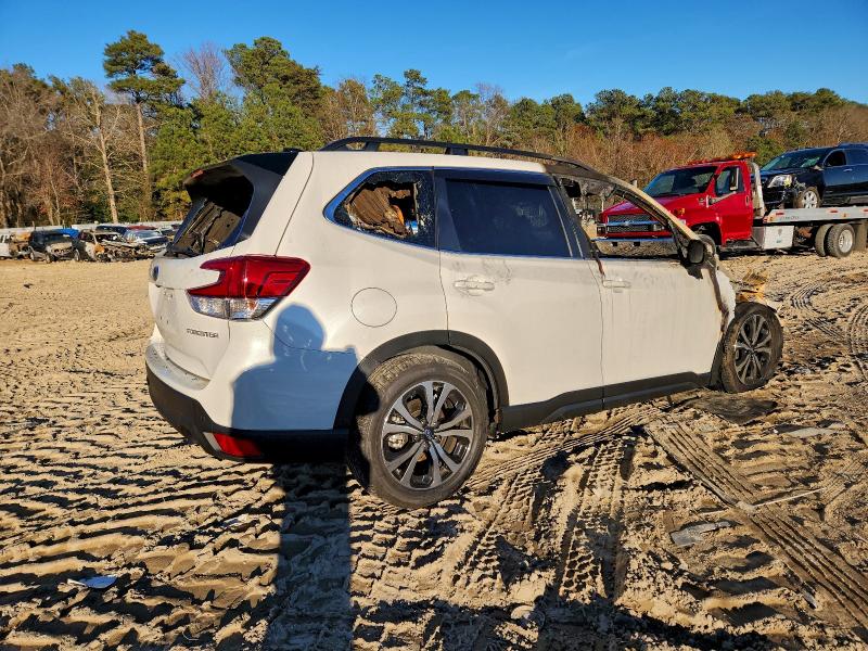 Фото 3 - SUBARU FORESTER