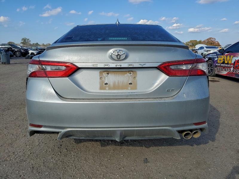 Фото 6 - TOYOTA CAMRY