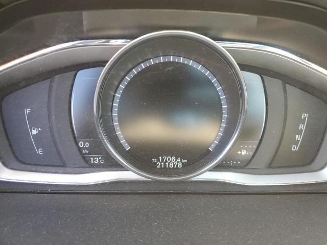 Фото 9 - VOLVO V60