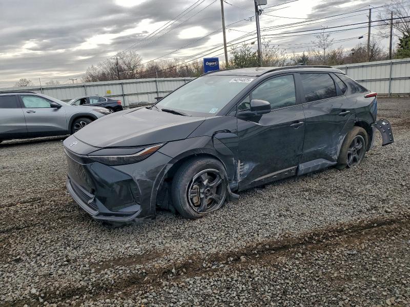 TOYOTA BZ4X XLE 2024 VIN JTMABACA9RA066126