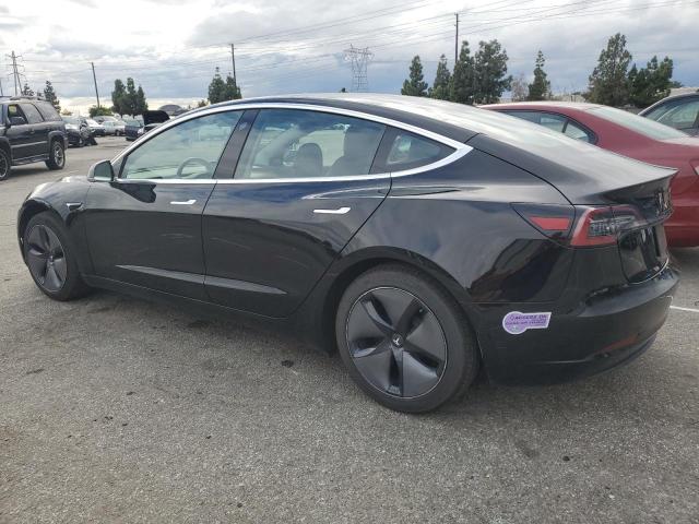 Фото 2 - TESLA MODEL 3