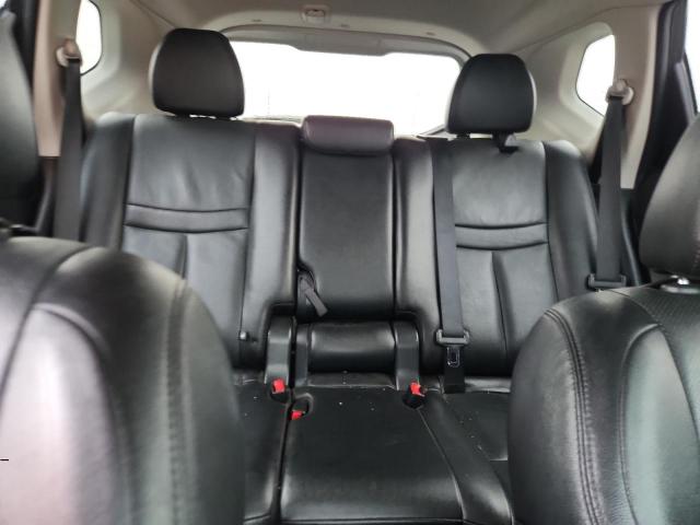 Фото 10 - NISSAN ROGUE