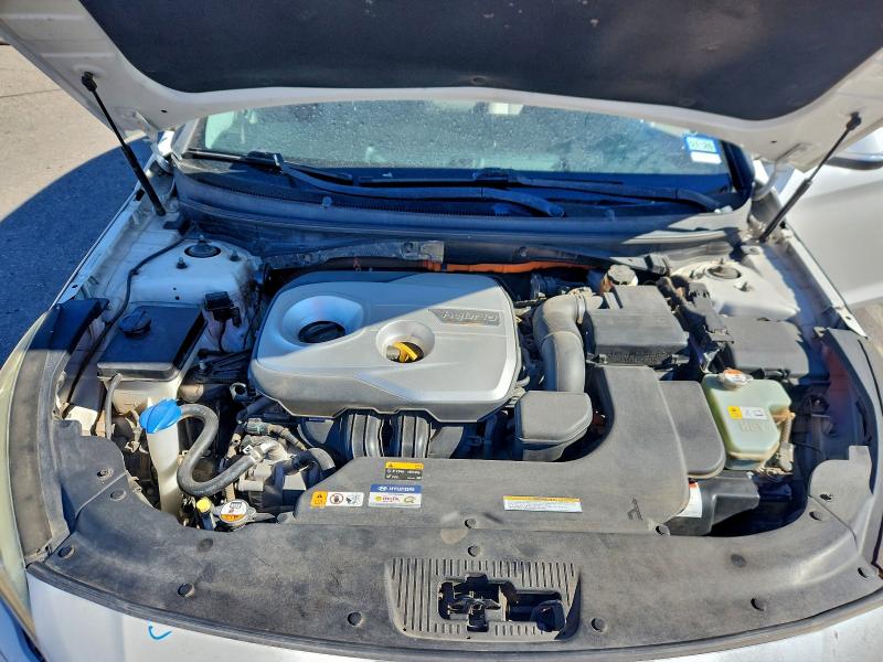 Фото 11 - HYUNDAI SONATA