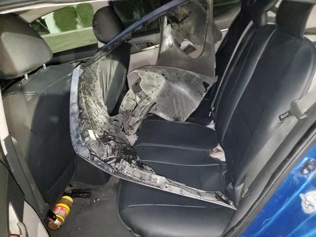 Фото 10 - HYUNDAI ELANTRA