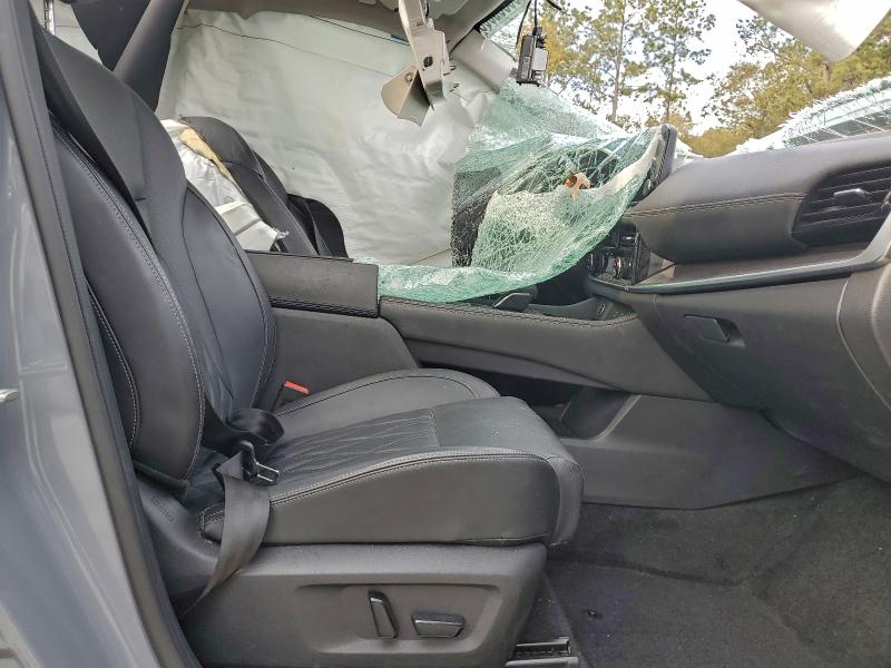 Фото 7 - NISSAN ROGUE