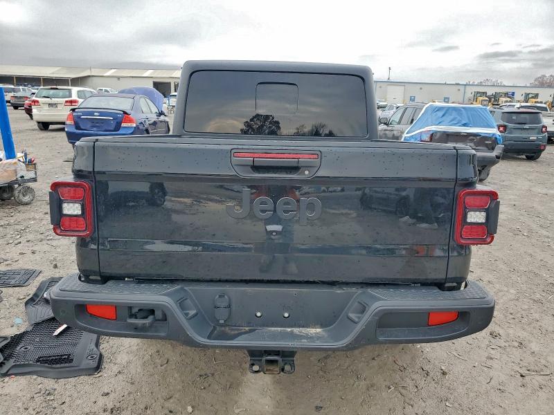 Фото 6 - JEEP GLADIATOR