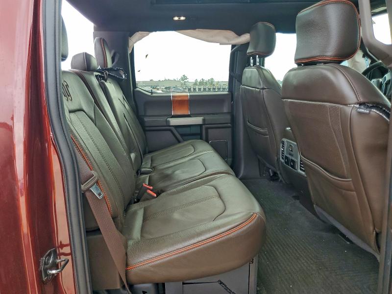 Фото 10 - FORD F250