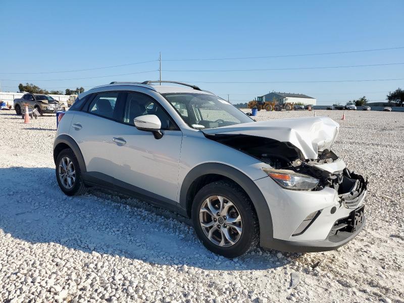 Фото 4 - MAZDA CX-3