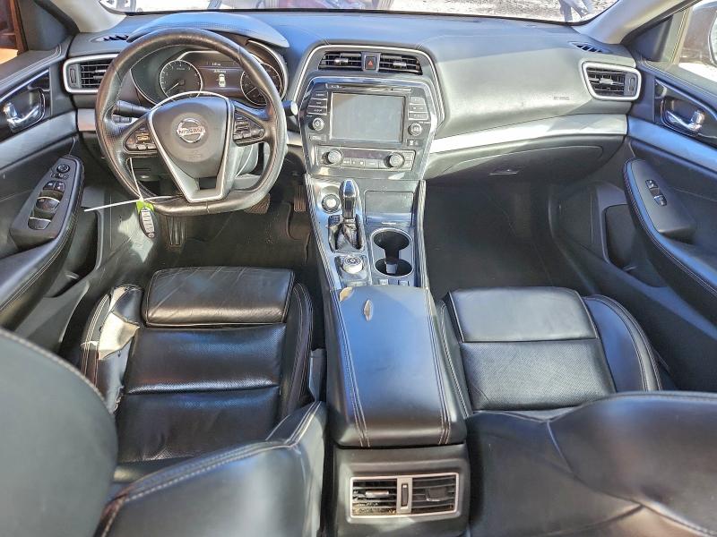 Фото 8 - NISSAN MAXIMA